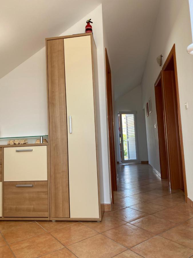 D.O.O. Yury Apartment Trogir Dış mekan fotoğraf